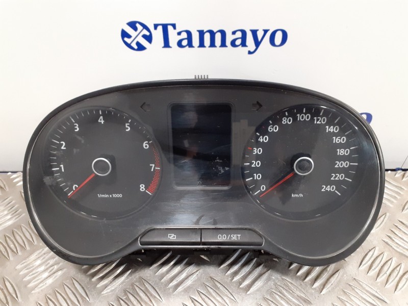 Recambio de cuadro instrumentos para volkswagen polo (6r1) 1.4 fsi referencia OEM IAM 6R0920860C  A2C53376825