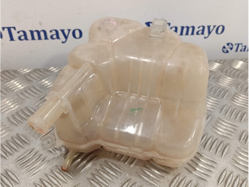 Recambio de deposito limpia para opel zafira tourer referencia OEM IAM 13283712  13304127