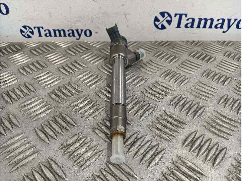 Recambio de inyector para peugeot 5008 referencia OEM IAM 9828959880  