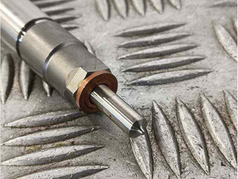 Recambio de inyector para peugeot 5008 referencia OEM IAM 9828959880  