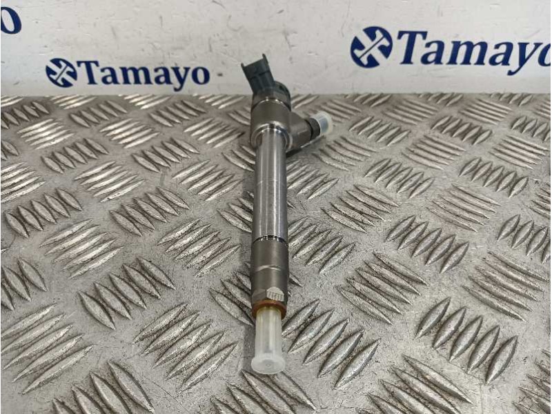 Recambio de inyector para peugeot 5008 referencia OEM IAM 9828959880  