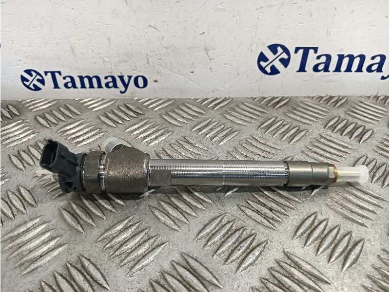 Recambio de inyector para peugeot 5008 referencia OEM IAM 9828959880  