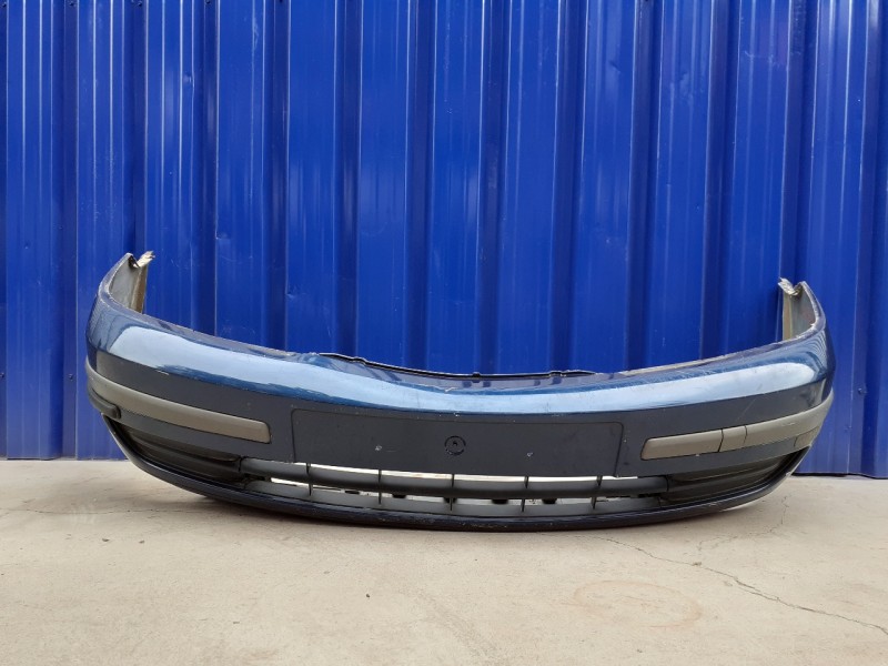 Recambio de paragolpes delantero para renault laguna ii grandtour (kg0) referencia OEM IAM   