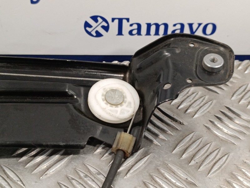 Recambio de elevalunas delantero derecho para bmw serie 5 lim. (f10) referencia OEM IAM 7182112F10S 942889100 72318889F18E