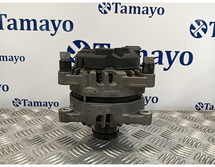 Recambio de alternador para peugeot partner kombi 1.6 blue-hdi fap referencia OEM IAM 9810525380 TG15S218 2624310C