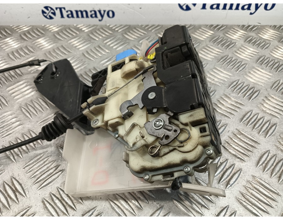Recambio de cerradura puerta delantera izquierda para volkswagen t5 transporter (7e) 2.0 tdi referencia OEM IAM 3B1837015BC  