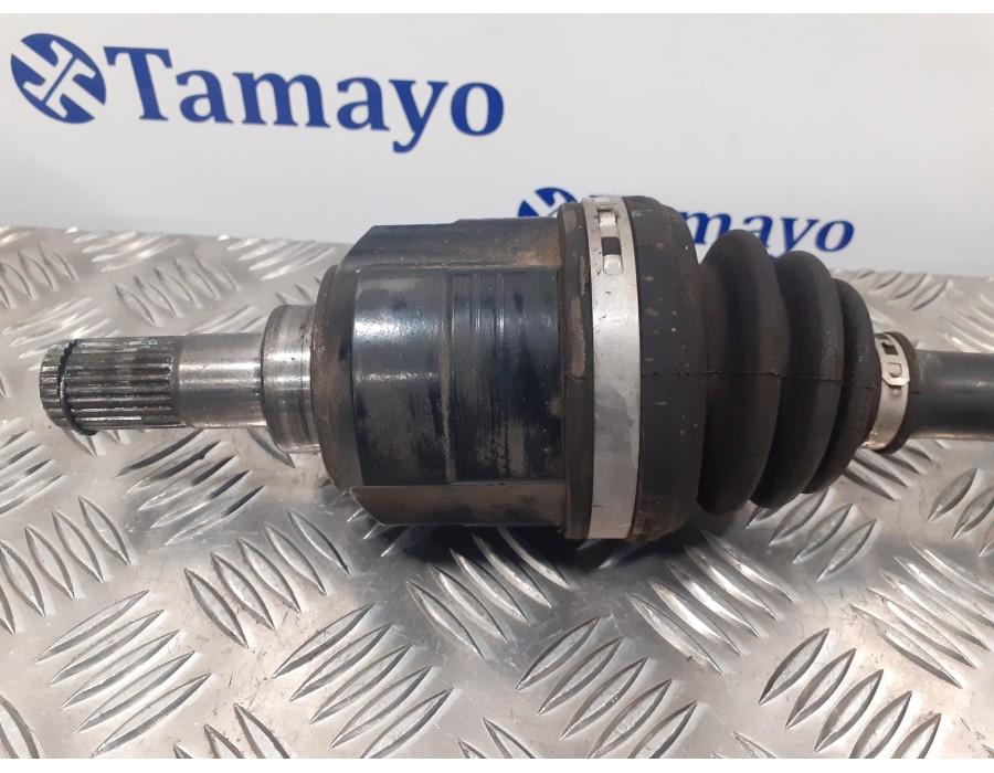 Recambio de transmision delantera izquierda para kia sportage 1.6 cat referencia OEM IAM 495002Y830  
