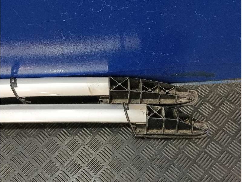 Recambio de barras techo para peugeot partner kombi referencia OEM IAM 95802G04  9682983680