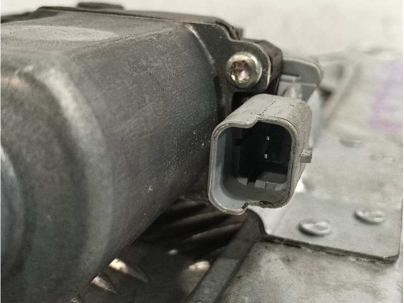 Recambio de elevalunas delantero derecho para peugeot partner kombi referencia OEM IAM 9680557880  