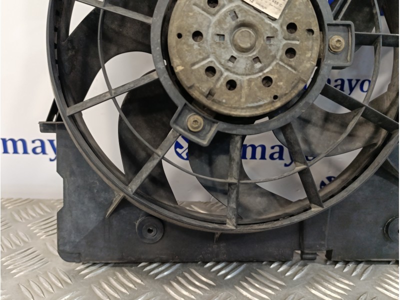 Recambio de electroventilador para volkswagen touareg (7la) 2.5 tdi referencia OEM IAM 7L0121207D 0130303922 3135103598