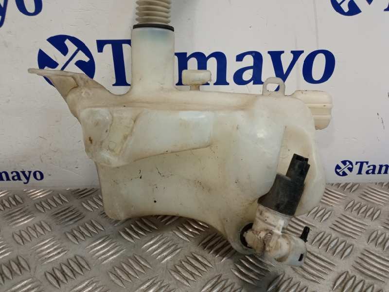 Recambio de deposito limpia para peugeot partner kombi referencia OEM IAM 9671568380B9 9671568080B58 9671568180B9