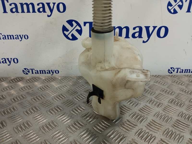 Recambio de deposito limpia para peugeot partner kombi referencia OEM IAM 9671568380B9 9671568080B58 9671568180B9