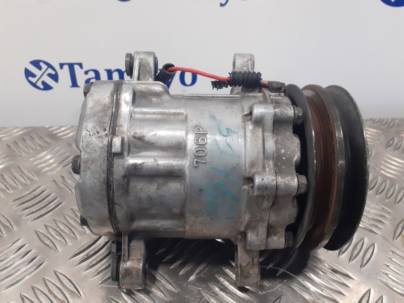 Recambio de compresor aire acondicionado para opel corsa b 1.7 diesel referencia OEM IAM SD7B107170  