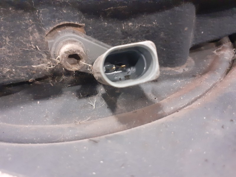 Recambio de mangueta trasera derecha para volkswagen touareg (7l6) 2.5 tdi dpf referencia OEM IAM 7L6505436A  