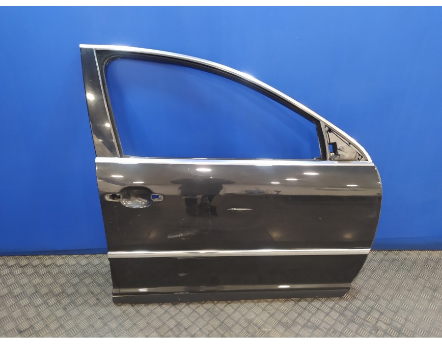 Recambio de puerta delantera derecha para volkswagen phaeton (3d2/3d8) tdi v6 4motion (5 asientos) referencia OEM IAM   
