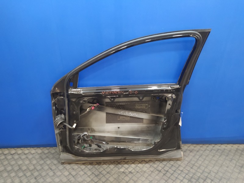 Recambio de puerta delantera derecha para volkswagen phaeton (3d2/3d8) tdi v6 4motion (5 asientos) referencia OEM IAM   