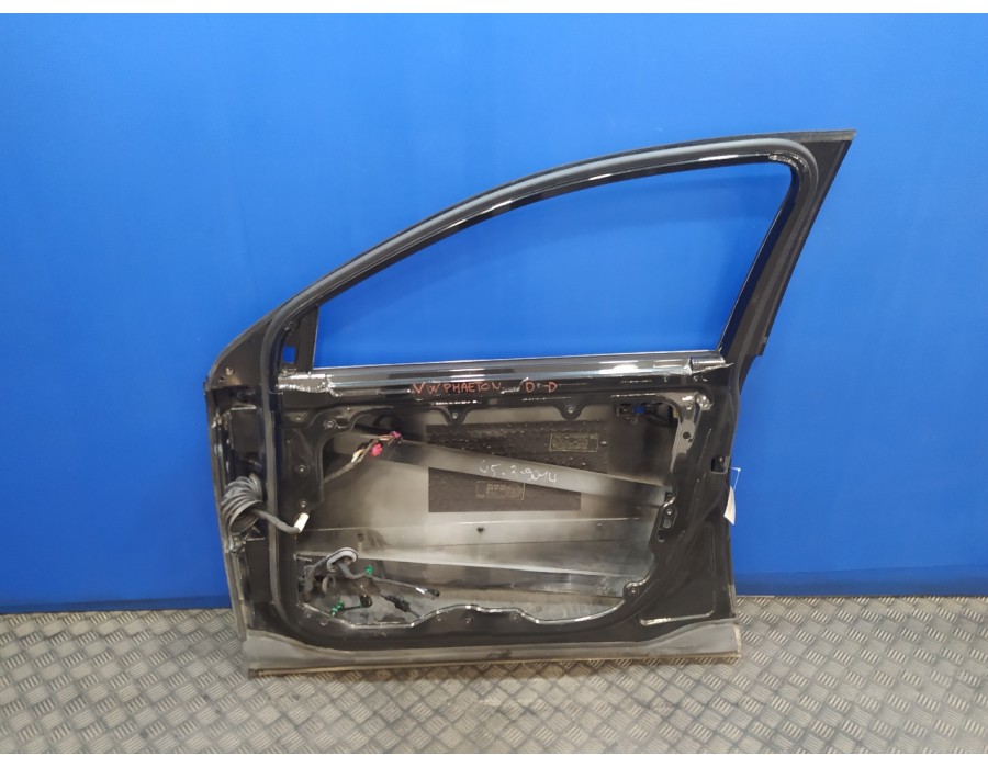 Recambio de puerta delantera derecha para volkswagen phaeton (3d2/3d8) tdi v6 4motion (5 asientos) referencia OEM IAM   