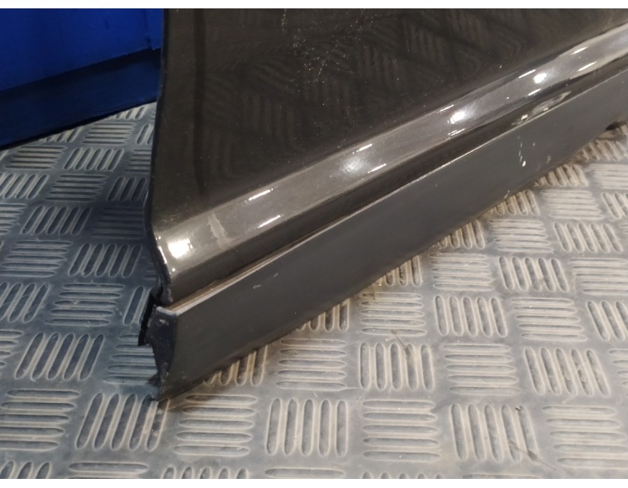 Recambio de puerta delantera derecha para volkswagen phaeton (3d2/3d8) tdi v6 4motion (5 asientos) referencia OEM IAM   