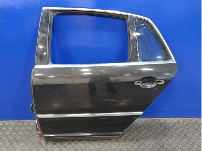 Recambio de puerta trasera izquierda para volkswagen phaeton (3d2/3d8) tdi v6 4motion (5 asientos) referencia OEM IAM   