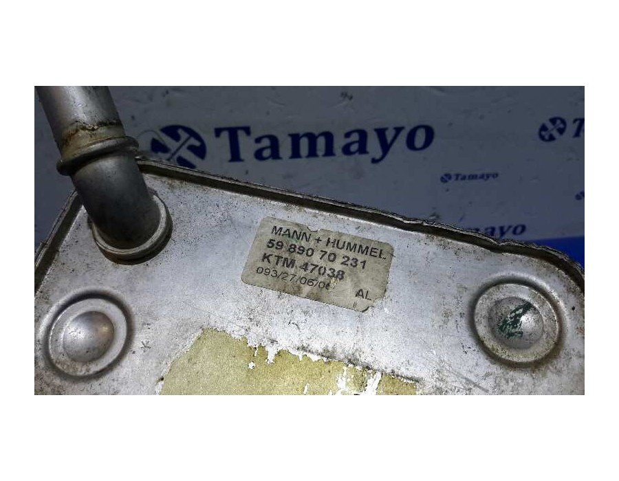 Recambio de enfriador aceite motor para opel vectra c berlina 1.9 cdti referencia OEM IAM 5989070231  