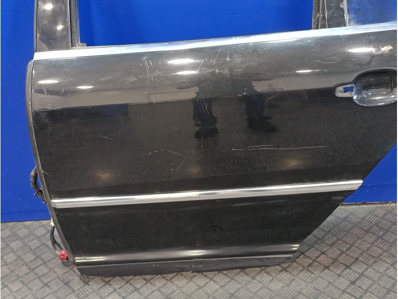 Recambio de puerta trasera izquierda para volkswagen phaeton (3d2/3d8) tdi v6 4motion (5 asientos) referencia OEM IAM   