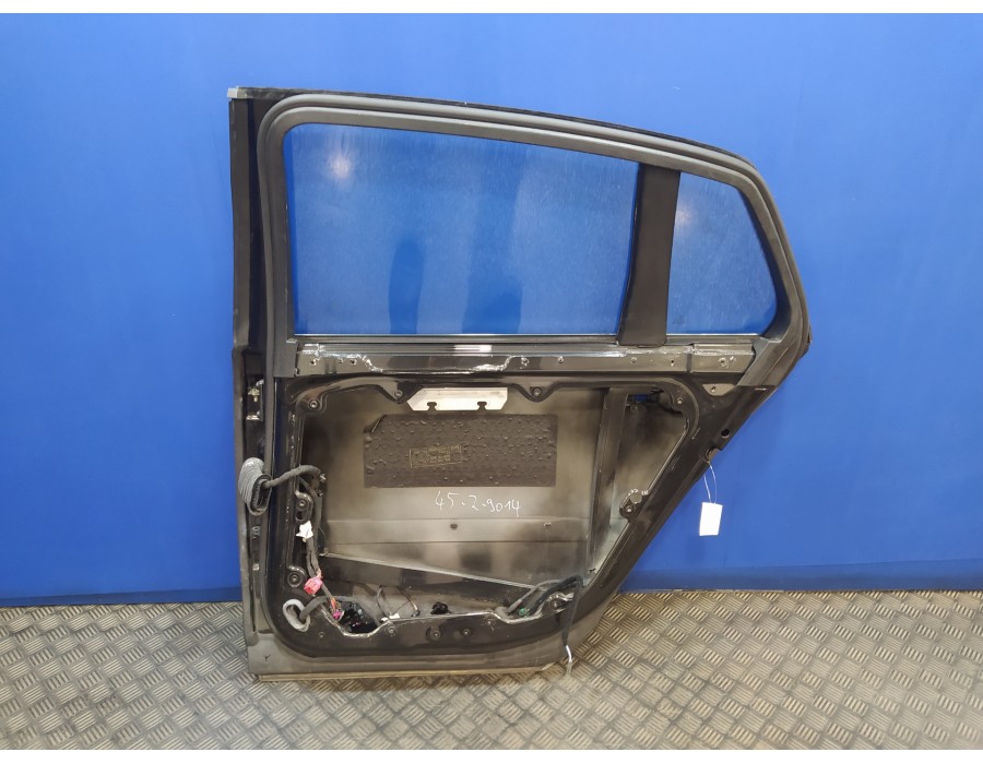 Recambio de puerta trasera derecha para volkswagen phaeton (3d2/3d8) tdi v6 4motion (5 asientos) referencia OEM IAM   