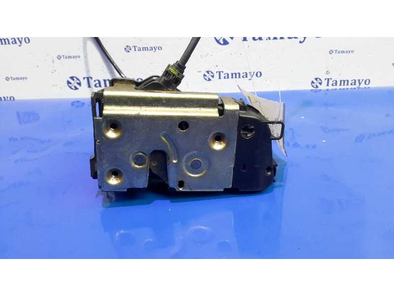 Recambio de cerradura puerta trasera izquierda para renault scenic ii referencia OEM IAM 119333  