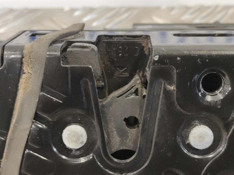 Recambio de cerradura puerta delantera izquierda para seat ibiza (6p1) 1.0 referencia OEM IAM 5N1837015F  