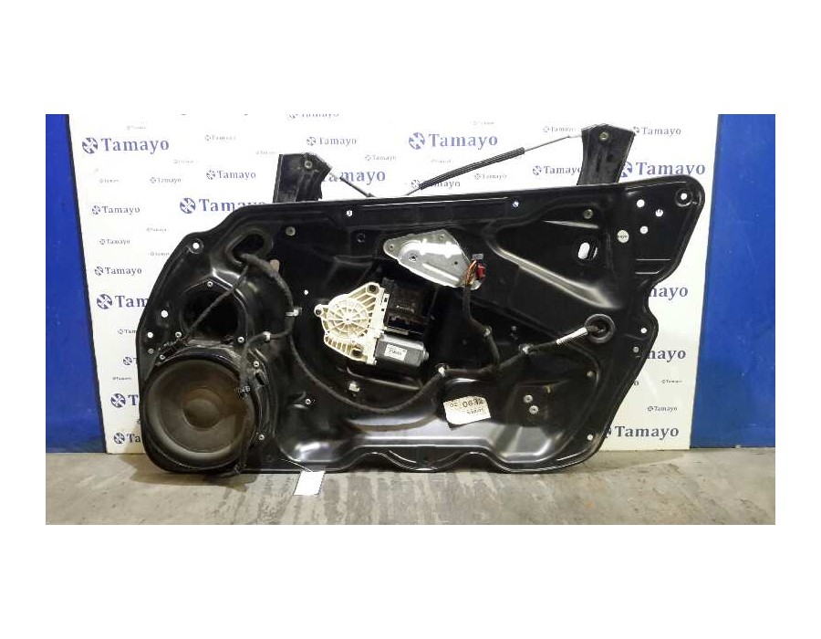 Recambio de elevalunas delantero derecho para volkswagen passat berlina (3c2) 2.0 tdi referencia OEM IAM 1K0959702P 3C1837756L 1