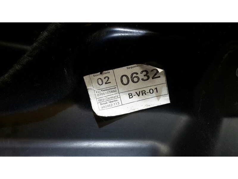Recambio de elevalunas delantero derecho para volkswagen passat berlina (3c2) 2.0 tdi referencia OEM IAM 1K0959702P 3C1837756L 1