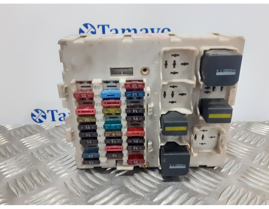 Recambio de caja reles / fusibles para ford transit connect (tc7) 1.8 tdci cat referencia OEM IAM 2TIT14A073BCH  518774104