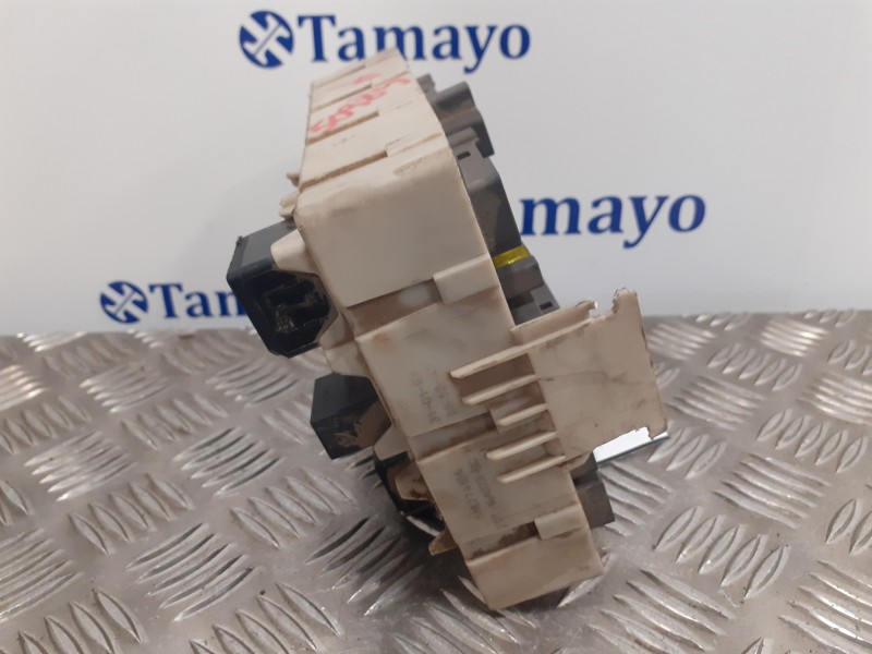 Recambio de caja reles / fusibles para ford transit connect (tc7) 1.8 tdci cat referencia OEM IAM 2TIT14A073BCH  518774104