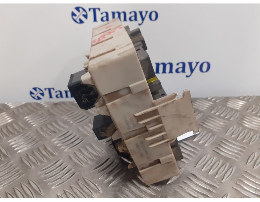 Recambio de caja reles / fusibles para ford transit connect (tc7) 1.8 tdci cat referencia OEM IAM 2TIT14A073BCH  518774104