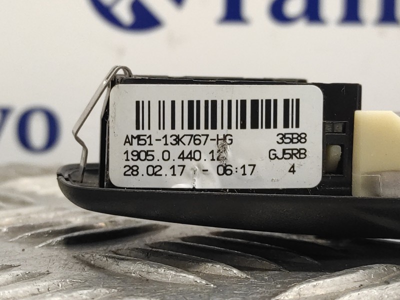 Recambio de luz interior para ford focus lim. black&red referencia OEM IAM AM5113K767HG  