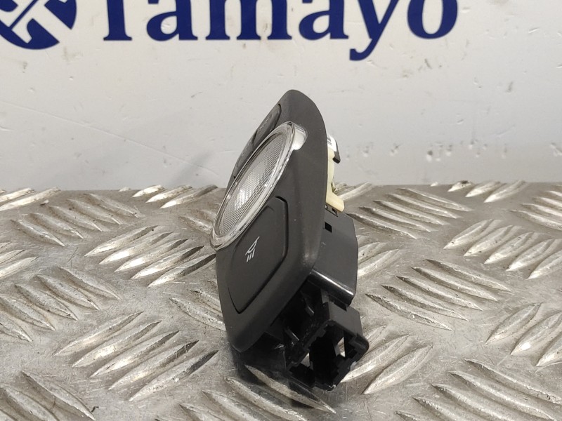 Recambio de luz interior para ford focus lim. black&red referencia OEM IAM AM5113K767GF  