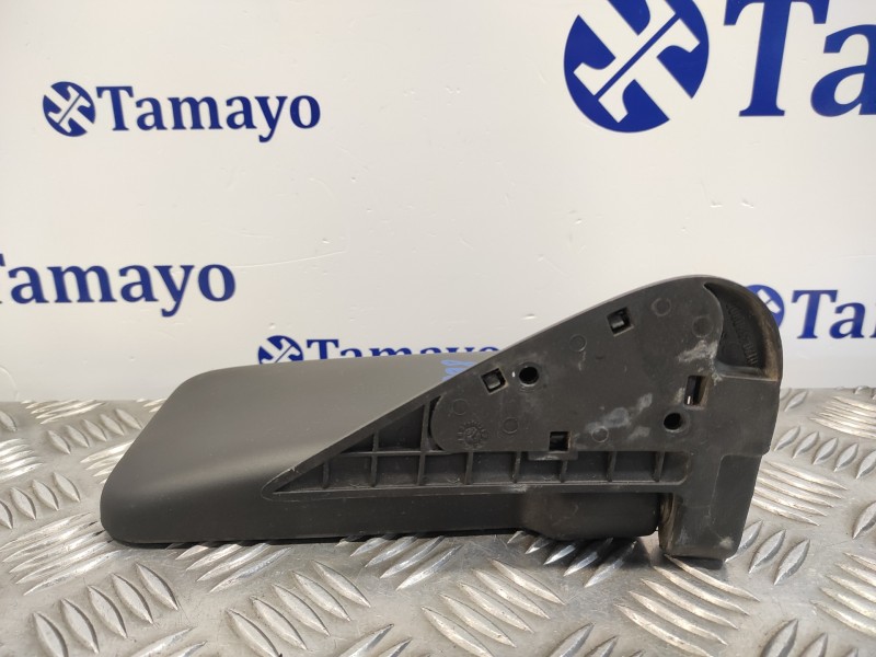 Recambio de retrovisor izquierdo para piaggio porter referencia OEM IAM 01704350800  