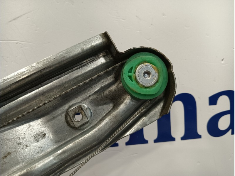 Recambio de elevalunas trasero izquierdo para ford focus lim. black&red referencia OEM IAM BM51A27001BE  A65082112