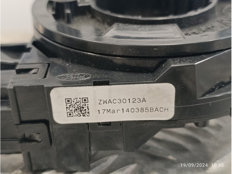 Recambio de anillo airbag para ford focus lim. black&red referencia OEM IAM ZWAC30123A  