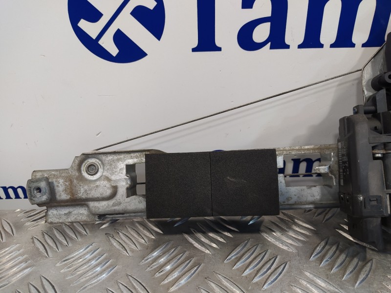 Recambio de elevalunas trasero derecho para renault megane ii familiar 1.5 dci diesel referencia OEM IAM   