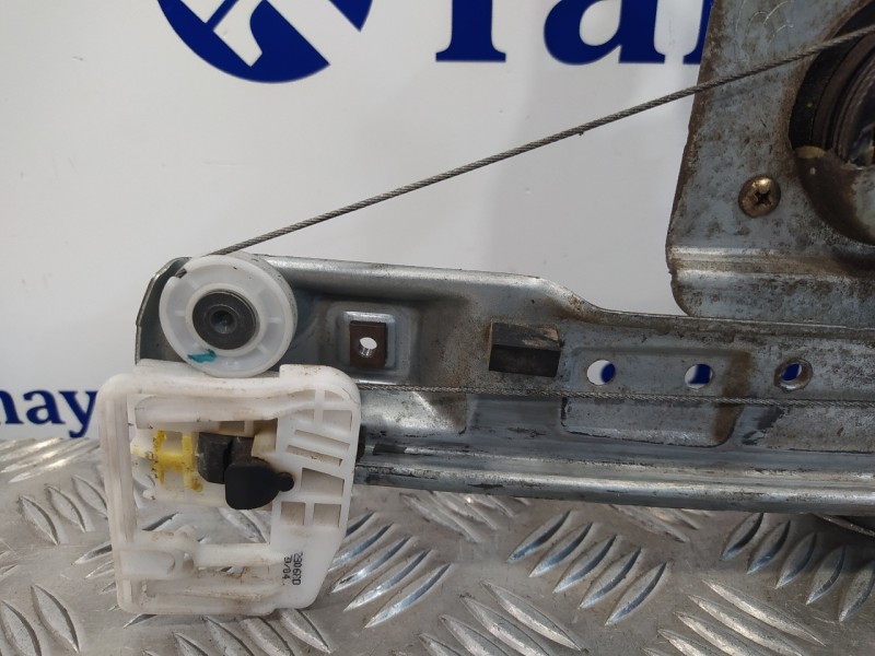 Recambio de elevalunas trasero derecho para renault megane ii familiar 1.5 dci diesel referencia OEM IAM   