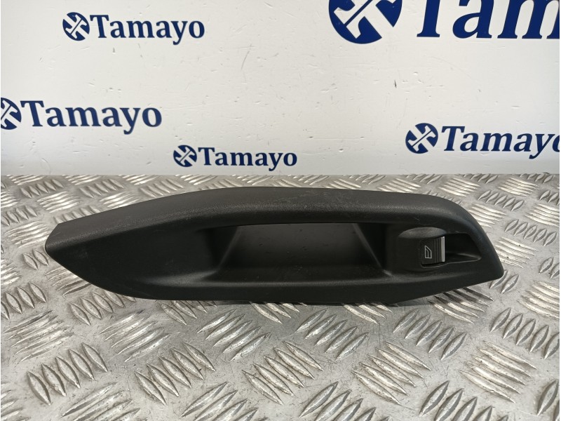 Recambio de mando elevalunas trasero derecho para ford focus lim. black&red referencia OEM IAM BM51A237W20B  