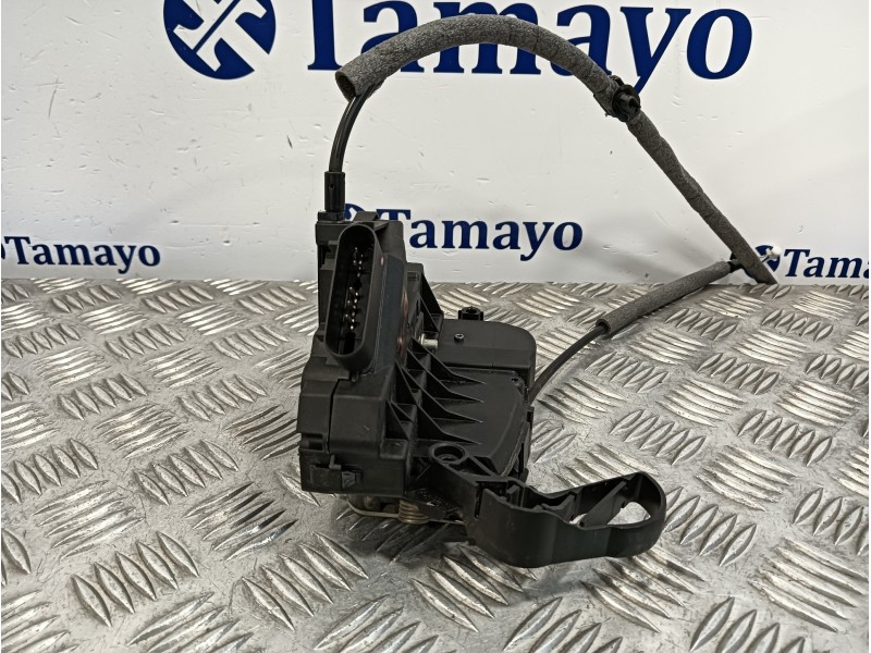 Recambio de cerradura puerta delantera izquierda para ford focus lim. black&red referencia OEM IAM BM5AA21813AH  921755107