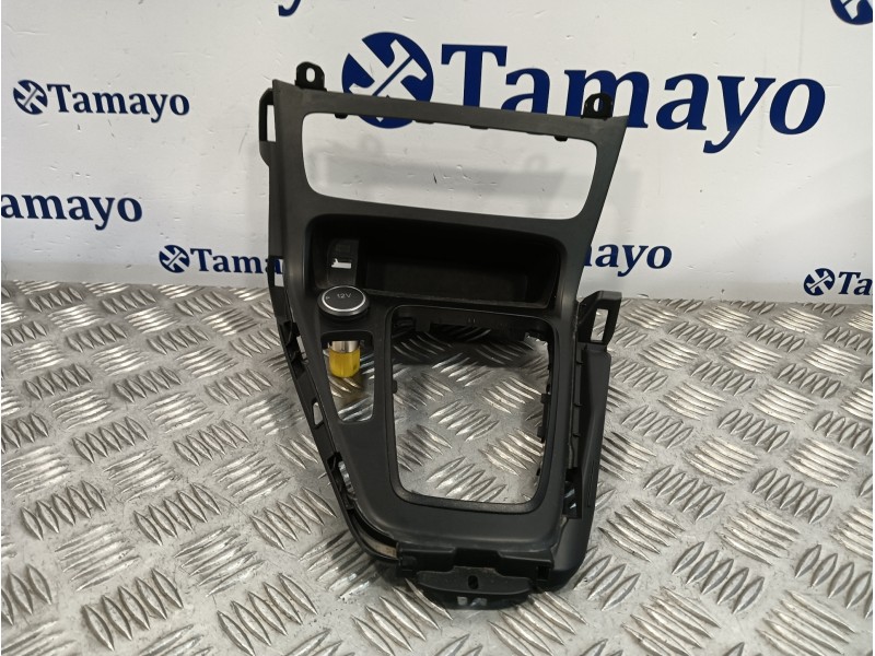 Recambio de consola central para ford focus lim. black&red referencia OEM IAM F1EBA044H83CJW  