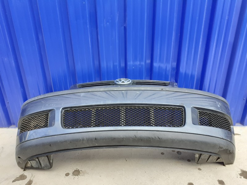 Recambio de paragolpes delantero para volkswagen polo berlina (6n2) 1.9 diesel referencia OEM IAM 6N0807221H  