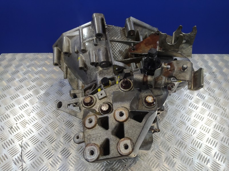 Recambio de caja cambios para fiat ducato furgon electrico - micro vett referencia OEM IAM 20UM23  