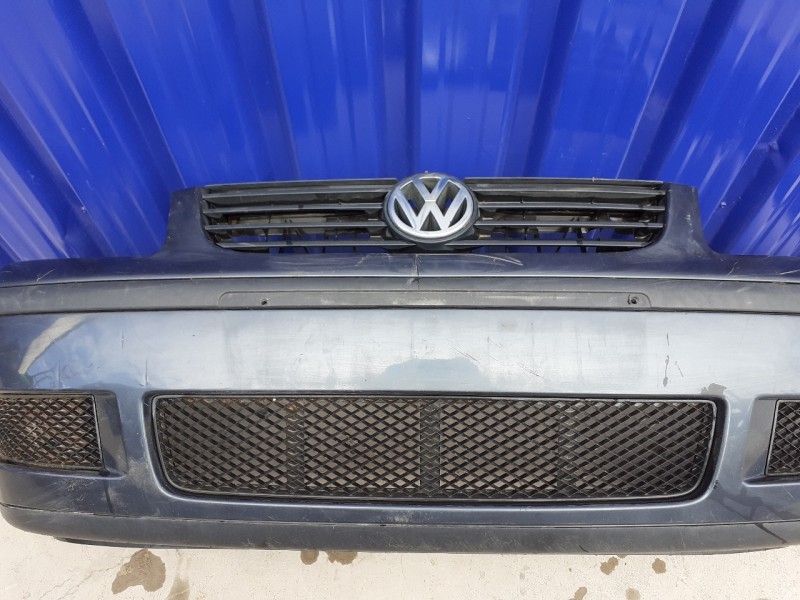 Recambio de paragolpes delantero para volkswagen polo berlina (6n2) 1.9 diesel referencia OEM IAM 6N0807221H  
