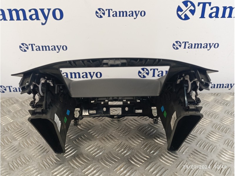 Recambio de rejilla aireadora para ford focus lim. black&red referencia OEM IAM F1EB18835E F1EBA014L21BB3JA6 F1EB18835N