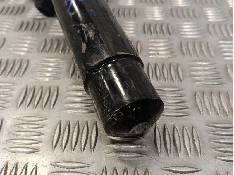 Recambio de amortiguador delantero derecho para bmw serie 1 lim f21 ac referencia OEM IAM   14941510