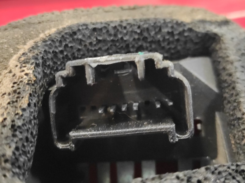 Recambio de piloto trasero derecho para peugeot 107 1.0 cat (384f) referencia OEM IAM   