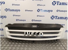 Recambio de rejilla delantera para iveco daily caja cerrada (2006 =>) 2.3 diesel referencia OEM IAM 3802801  